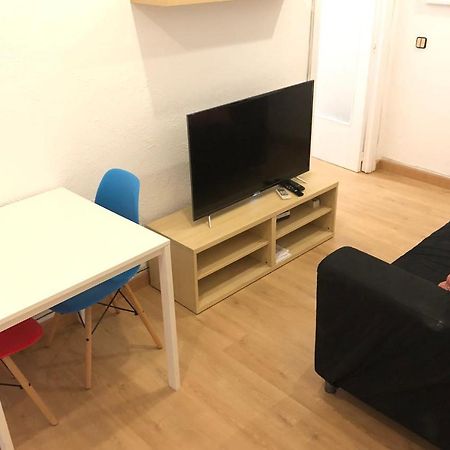 New! Apartment In Sarria Near Metro Barcelona Exterior photo